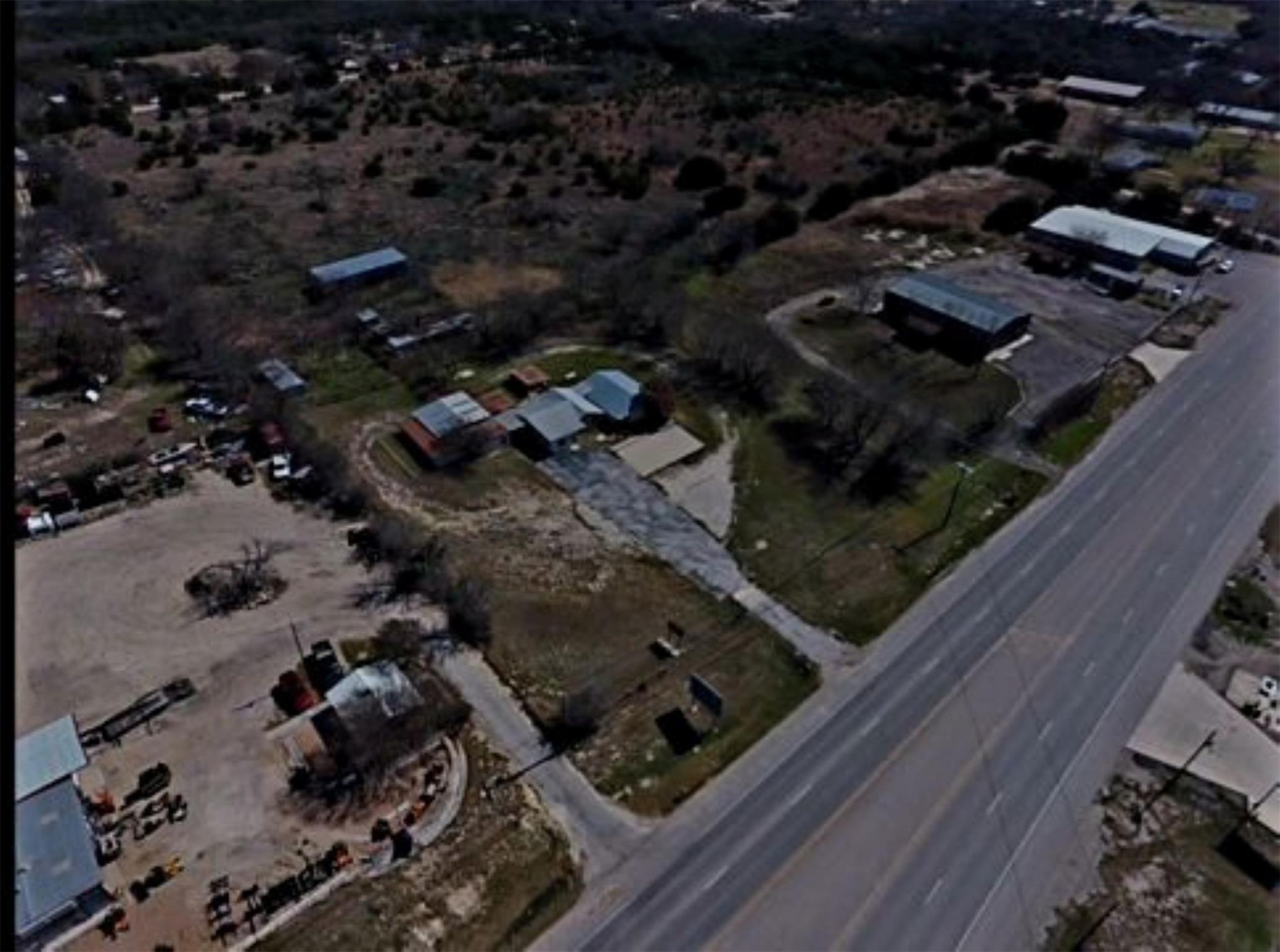 1312 N US Highway 281, Lampasas, TX 76550