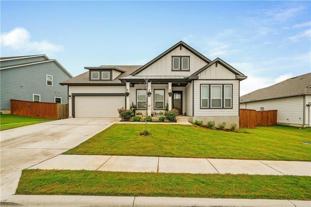 305 Wagon Spoke Way, Liberty Hill, TX 78642