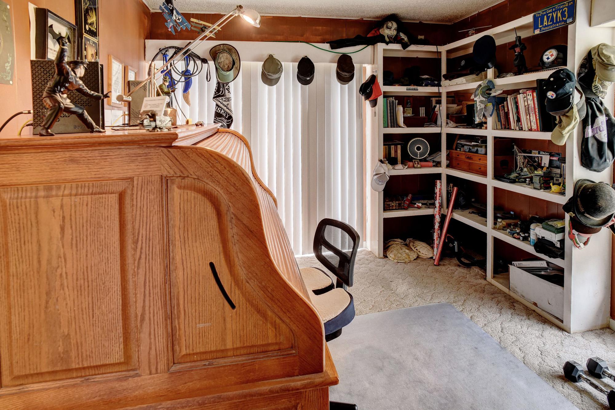 537 Leisure Ln, Cedar Creek, TX 78612