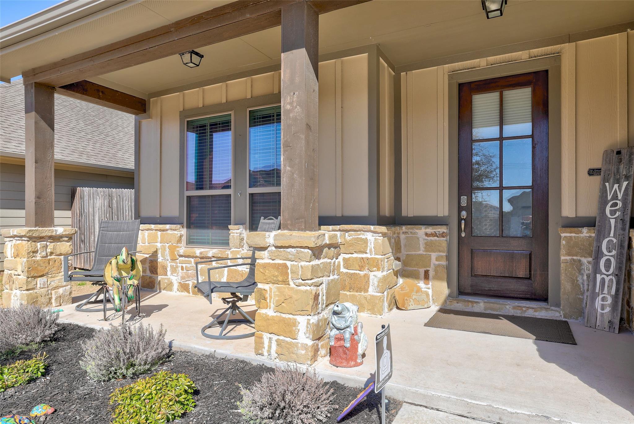 108 Finley St, Hutto, TX 78634