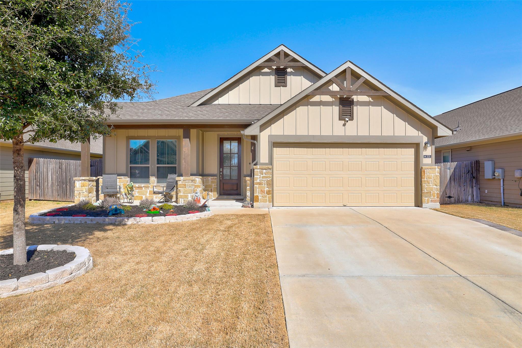 108 Finley St, Hutto, TX 78634