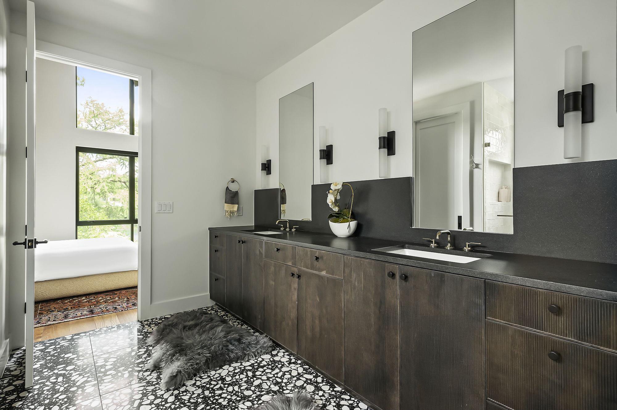 2403 Big Horn Dr, Austin, TX 78734