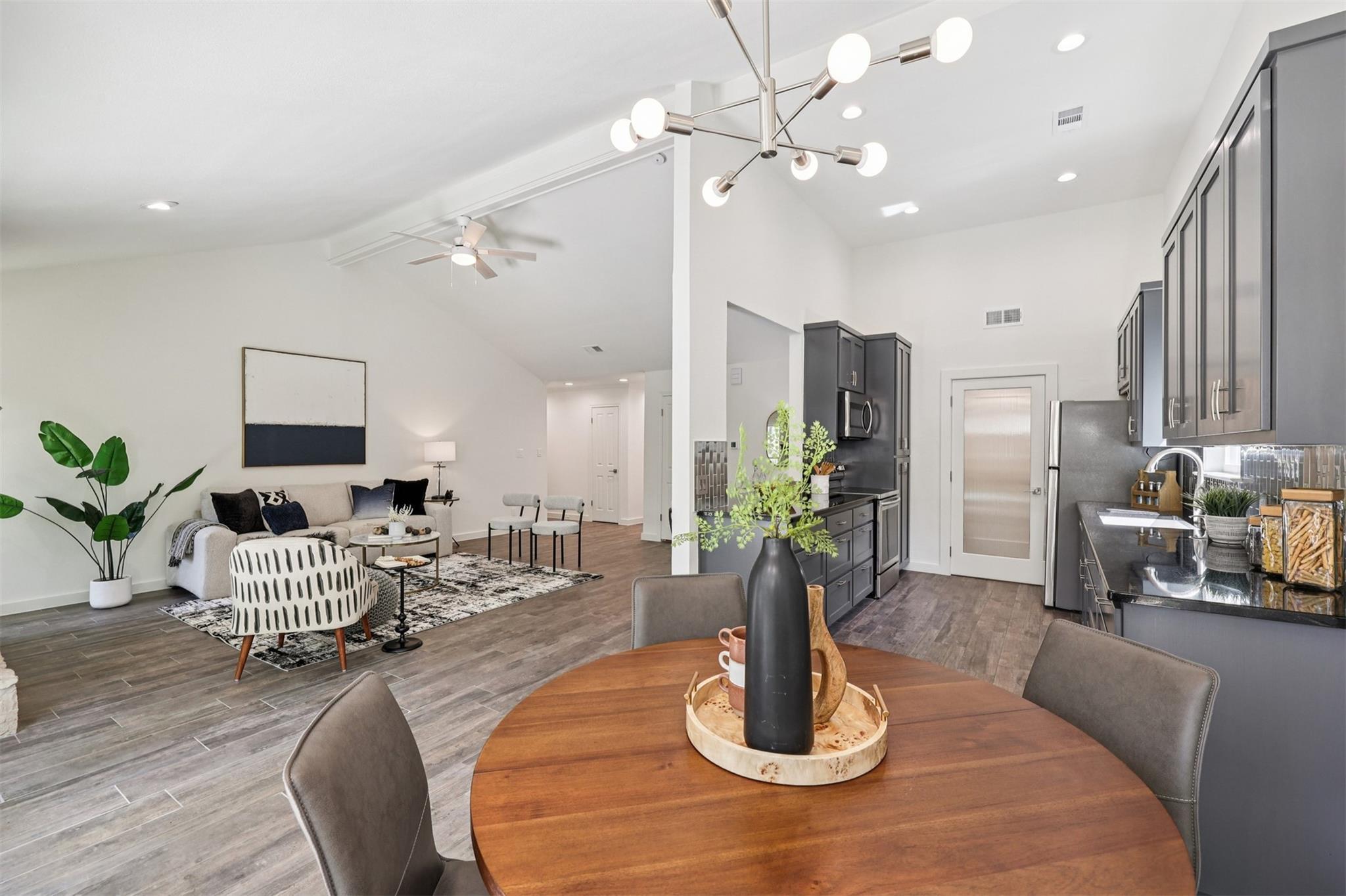 4603 Whispering Valley Dr, Austin, TX 78727