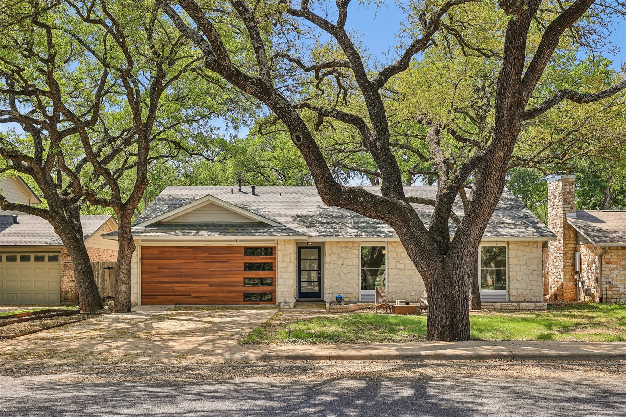 4603 Whispering Valley Dr, Austin, TX 78727