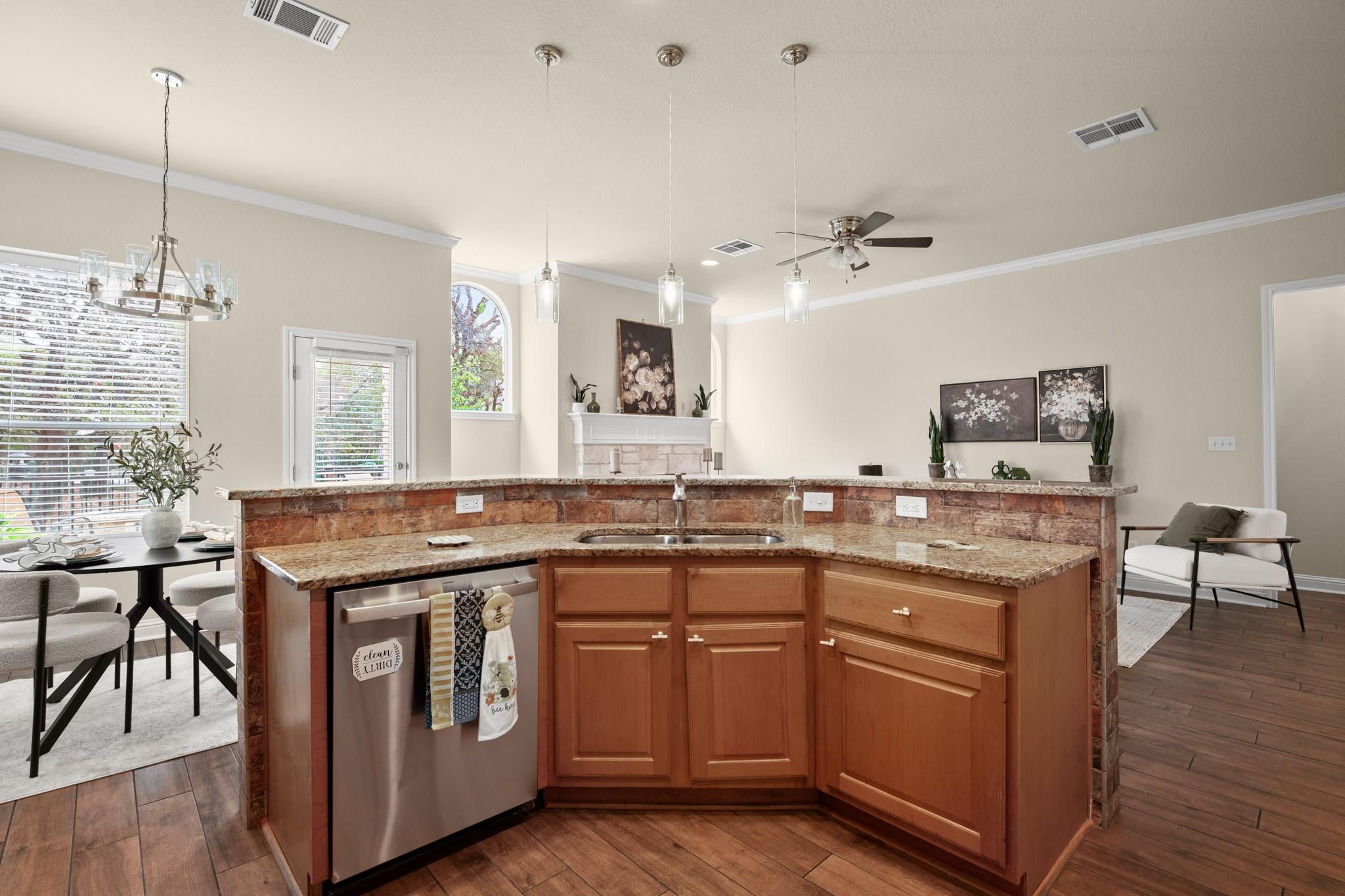 5000 Mission Oaks Blvd # 57, Austin, TX 78735