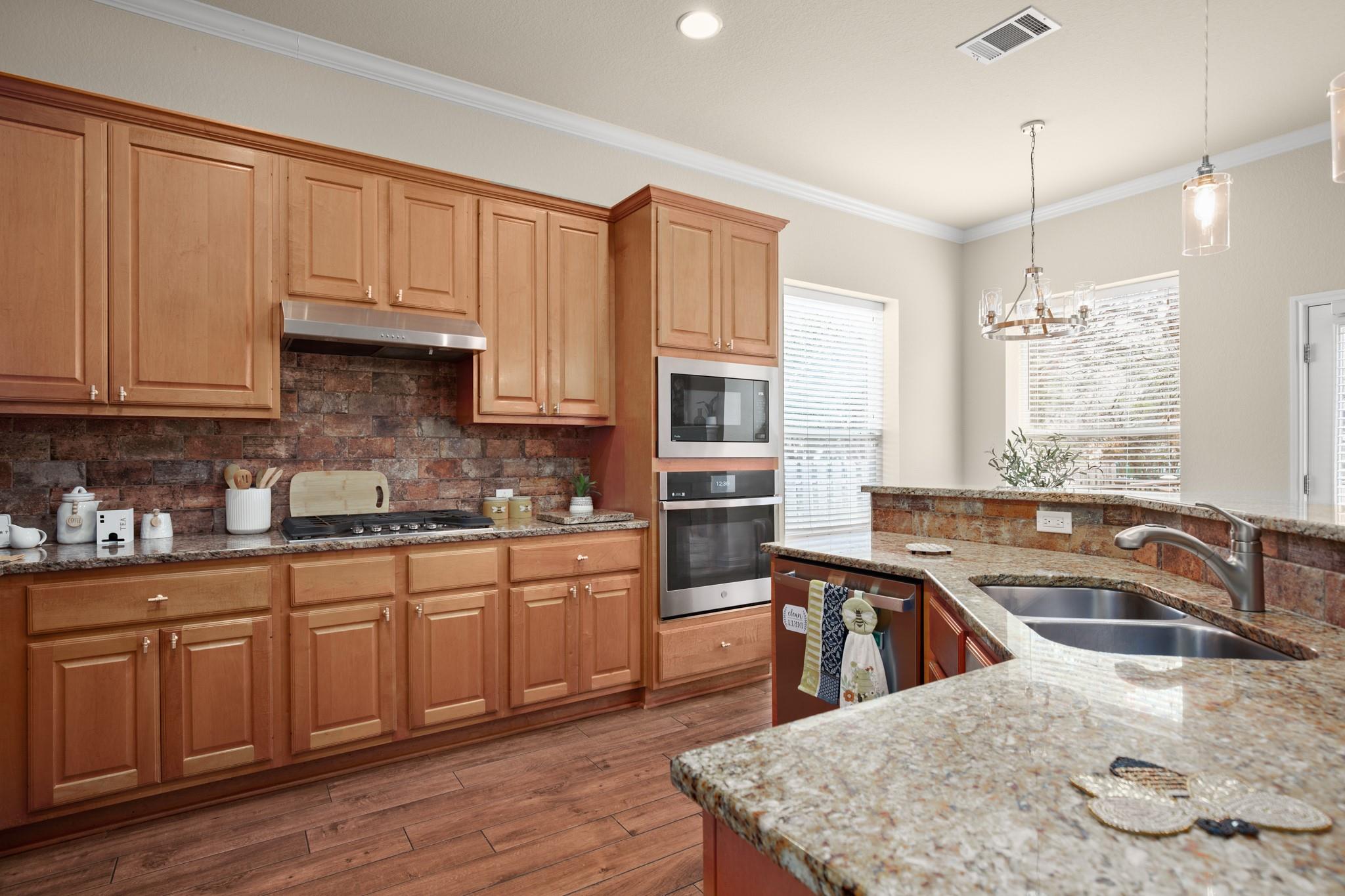 5000 Mission Oaks Blvd # 57, Austin, TX 78735