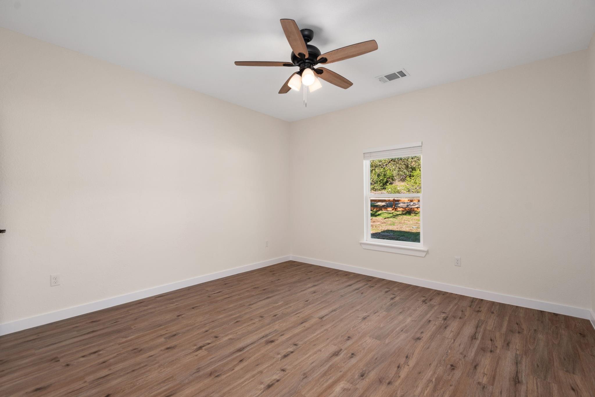 17701 Village Dr, Dripping Springs, TX 78620