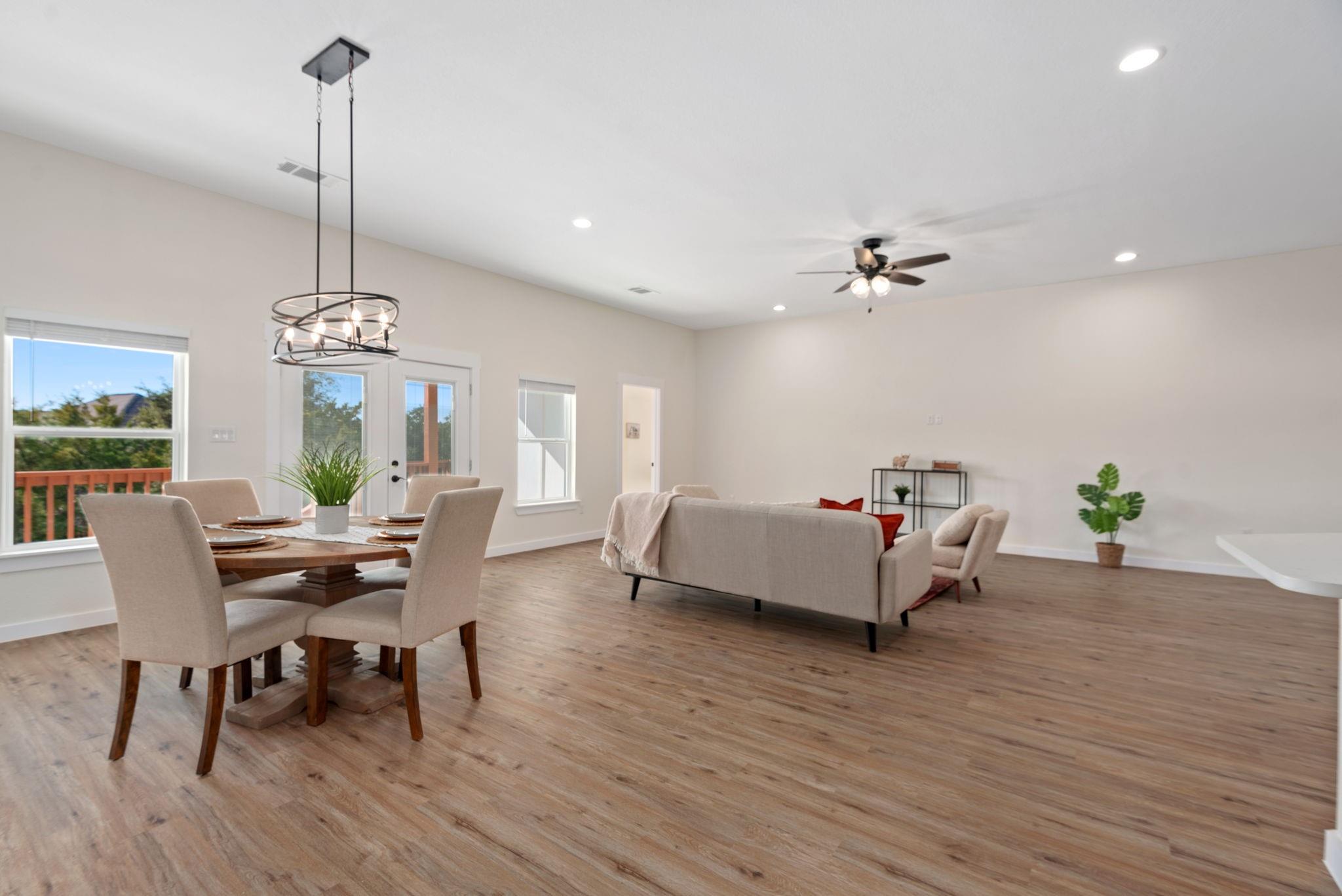 17701 Village Dr, Dripping Springs, TX 78620