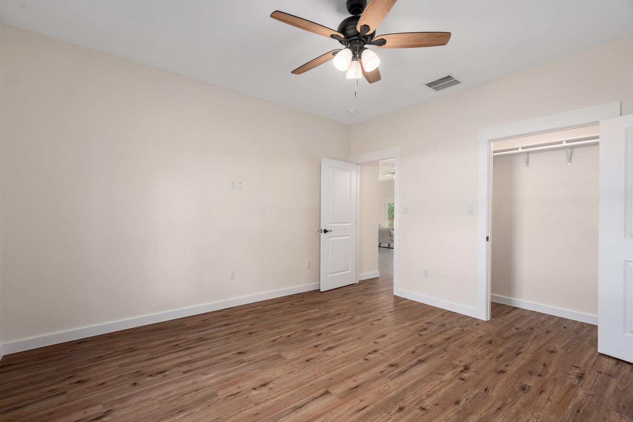 17701 Village Dr, Dripping Springs, TX 78620