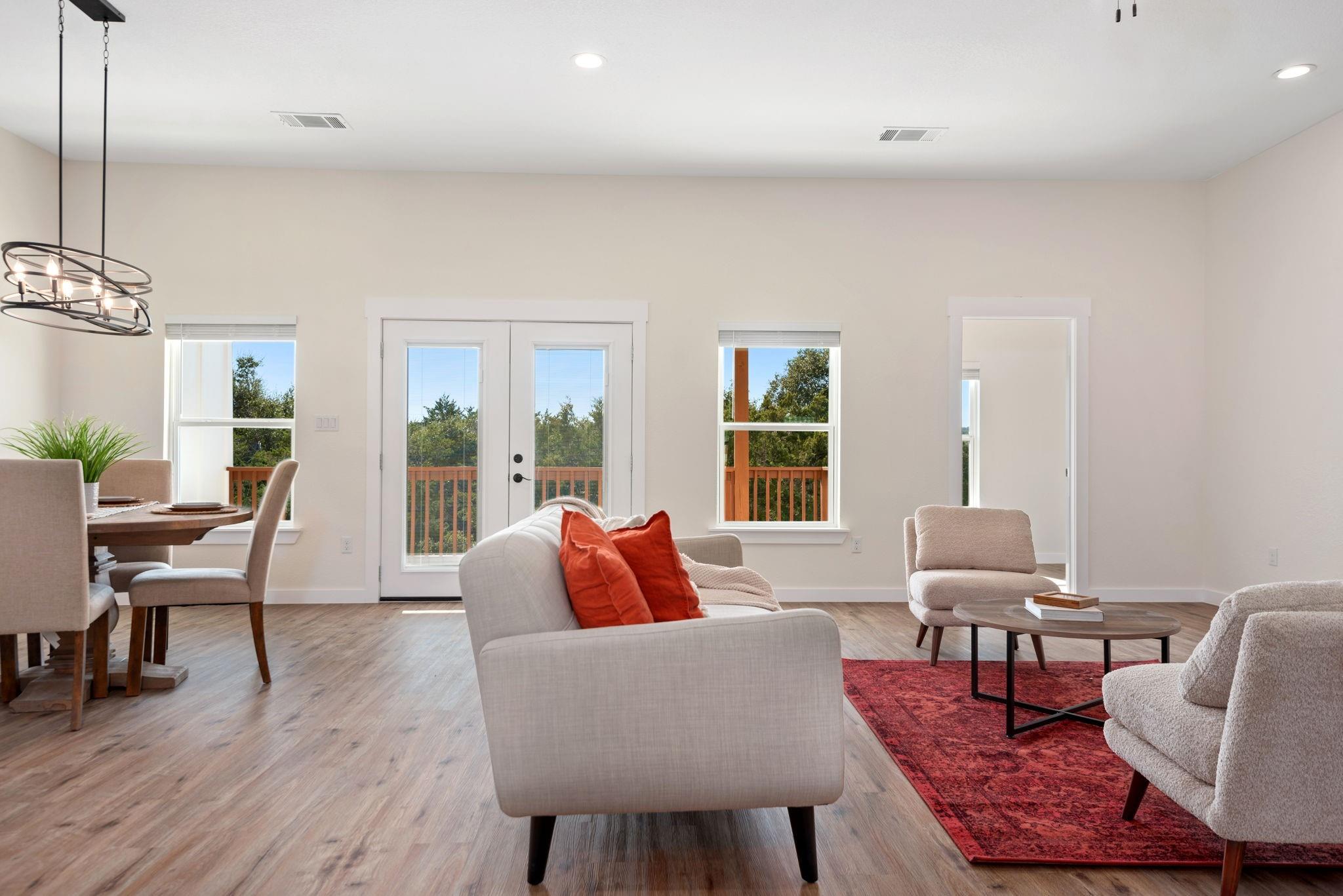 17701 Village Dr, Dripping Springs, TX 78620