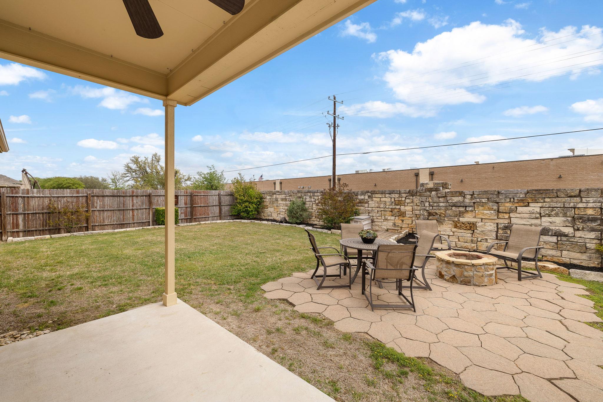 528 Hoot Owl Ln S, Leander, TX 78641