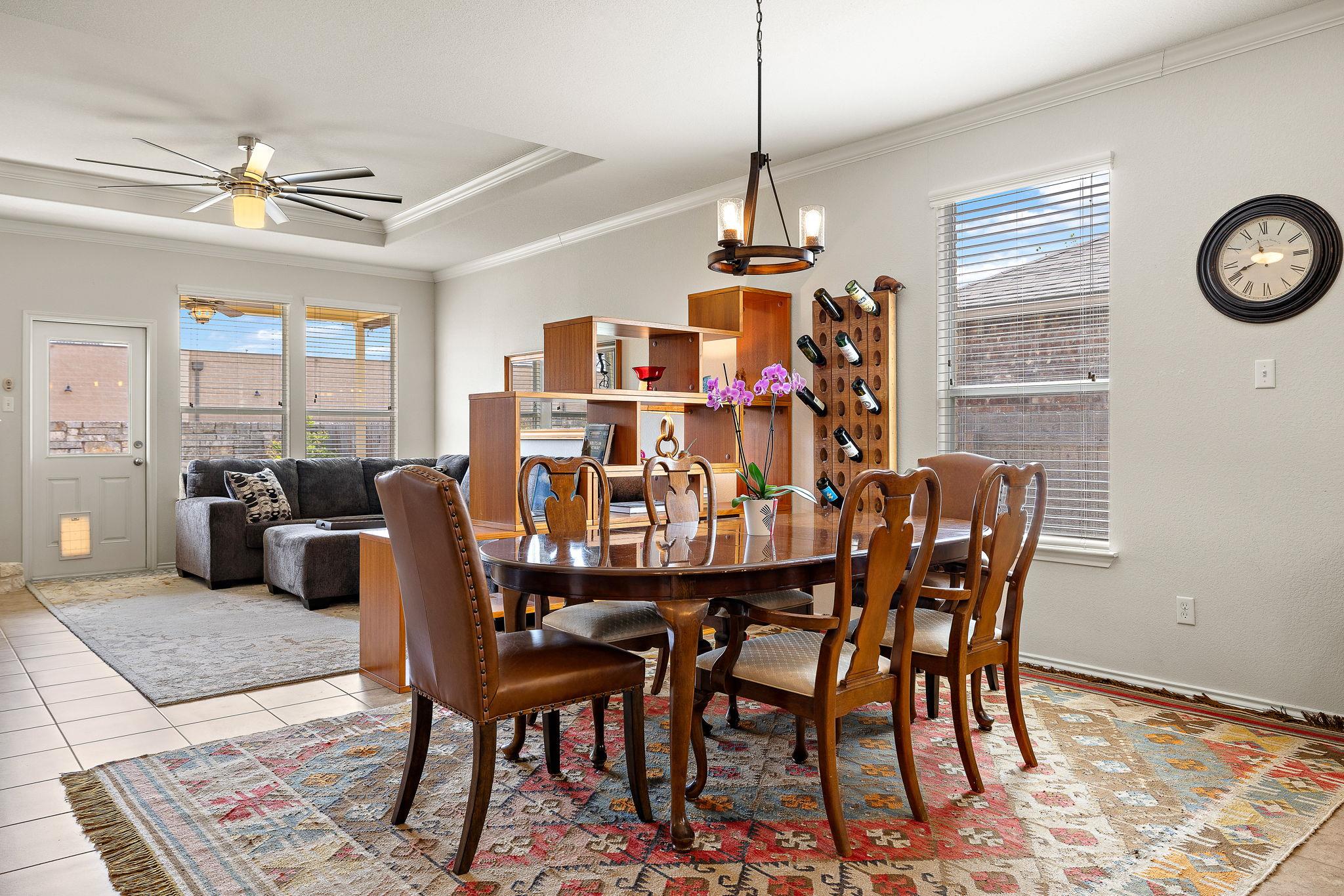 528 Hoot Owl Ln S, Leander, TX 78641