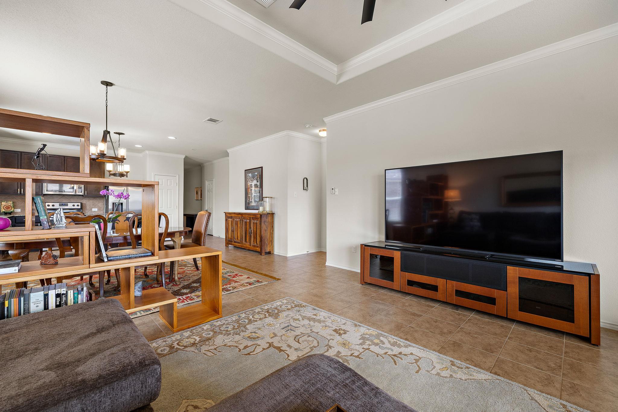 528 Hoot Owl Ln S, Leander, TX 78641