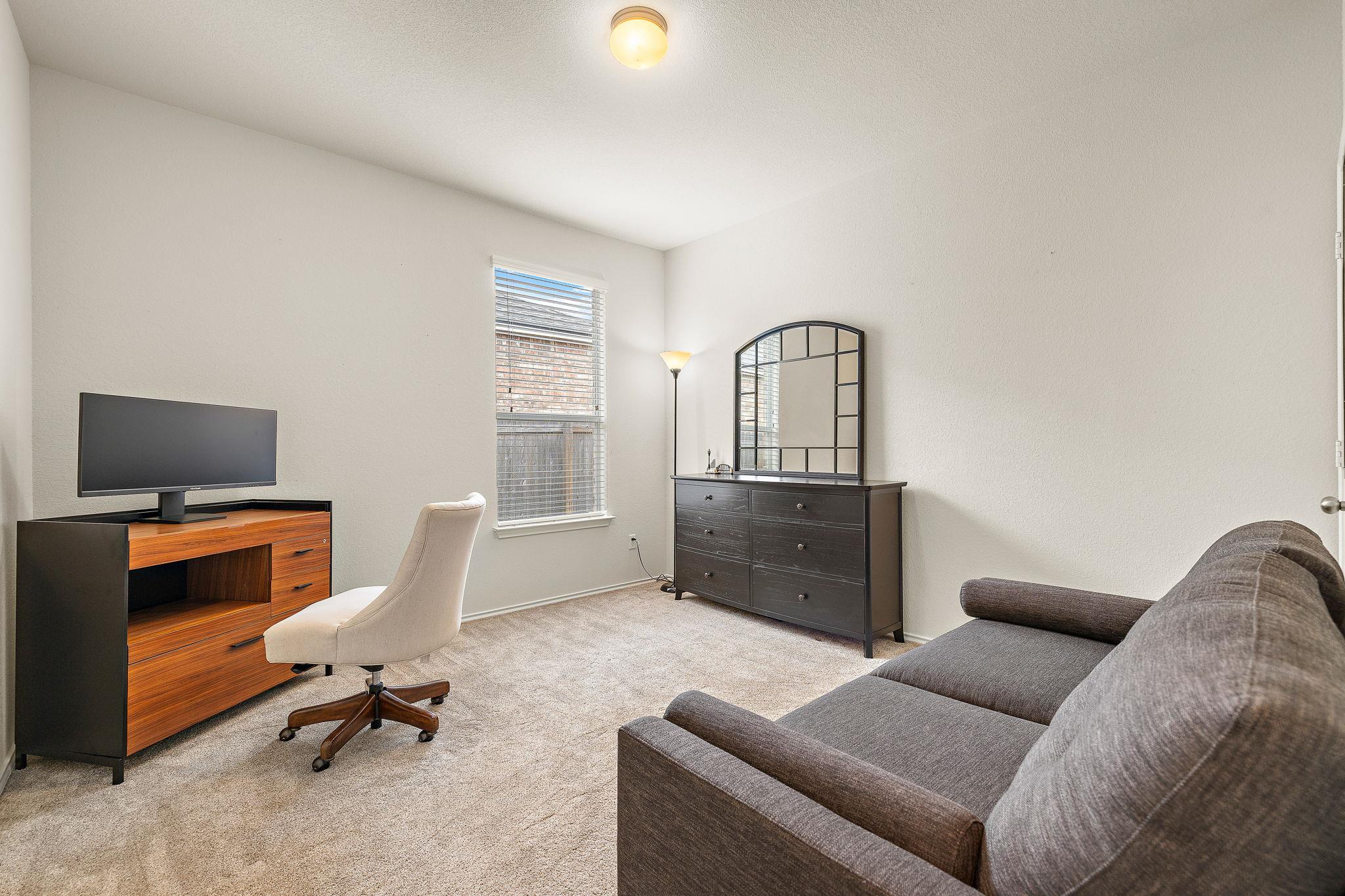 528 Hoot Owl Ln S, Leander, TX 78641