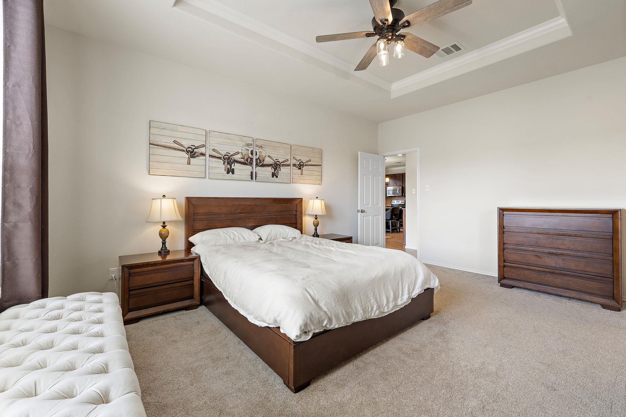 528 Hoot Owl Ln S, Leander, TX 78641