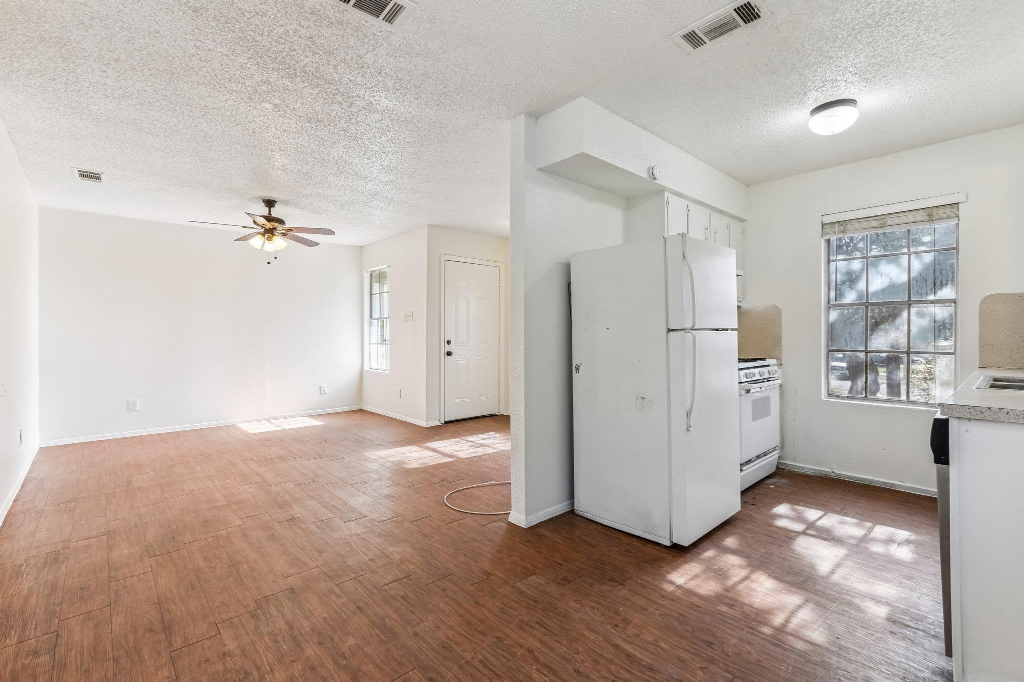 5000 Weidemar Ln # C, Austin, TX 78745