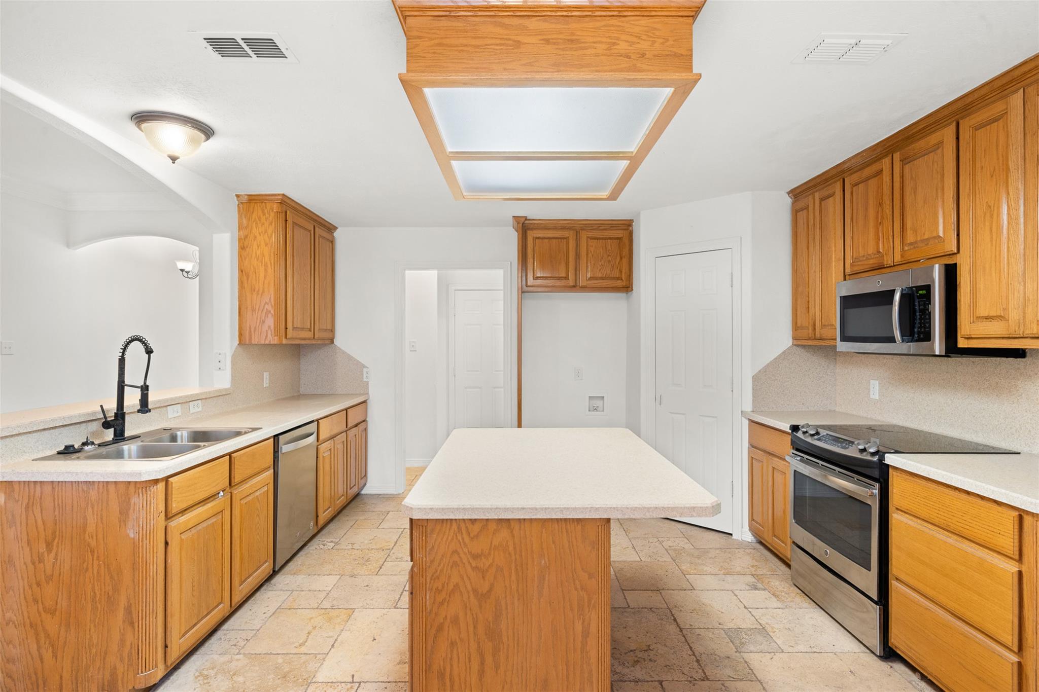 112 Ruby St, Caldwell, TX 77836