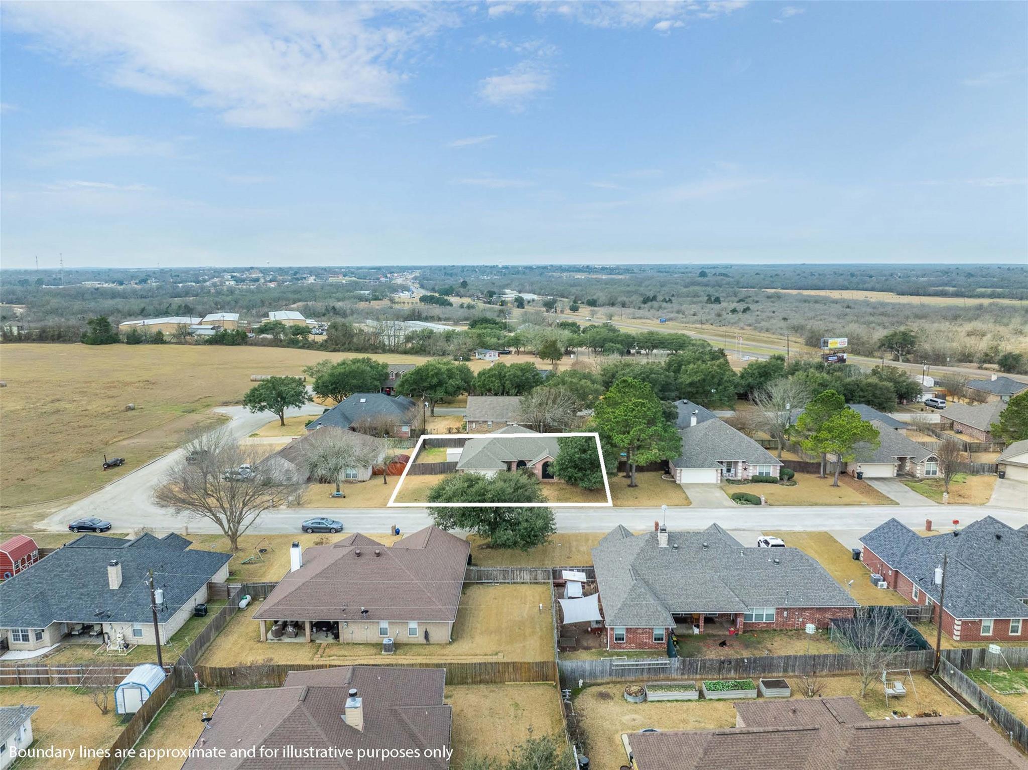 112 Ruby St, Caldwell, TX 77836