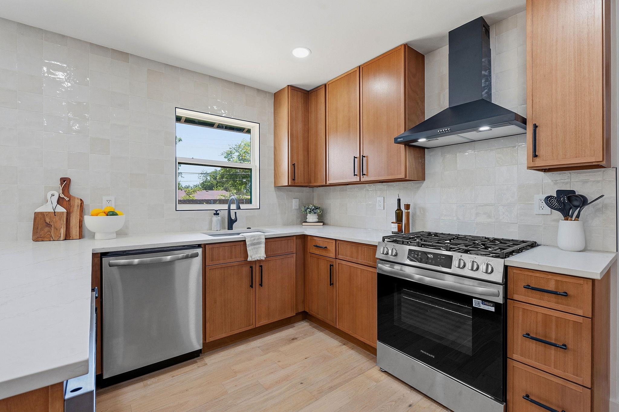 1203 Ridgehaven Dr, Austin, TX 78723