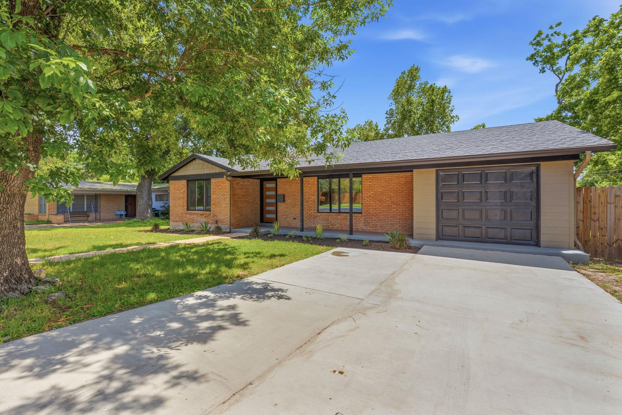 1203 Ridgehaven Dr, Austin, TX 78723