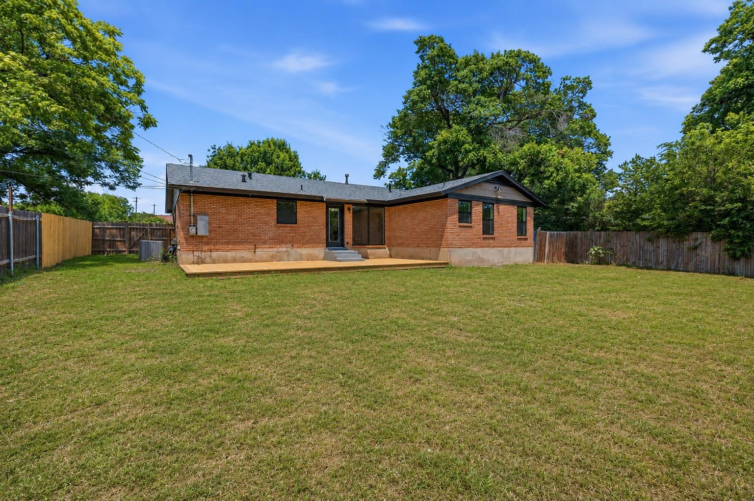 1203 Ridgehaven Dr, Austin, TX 78723
