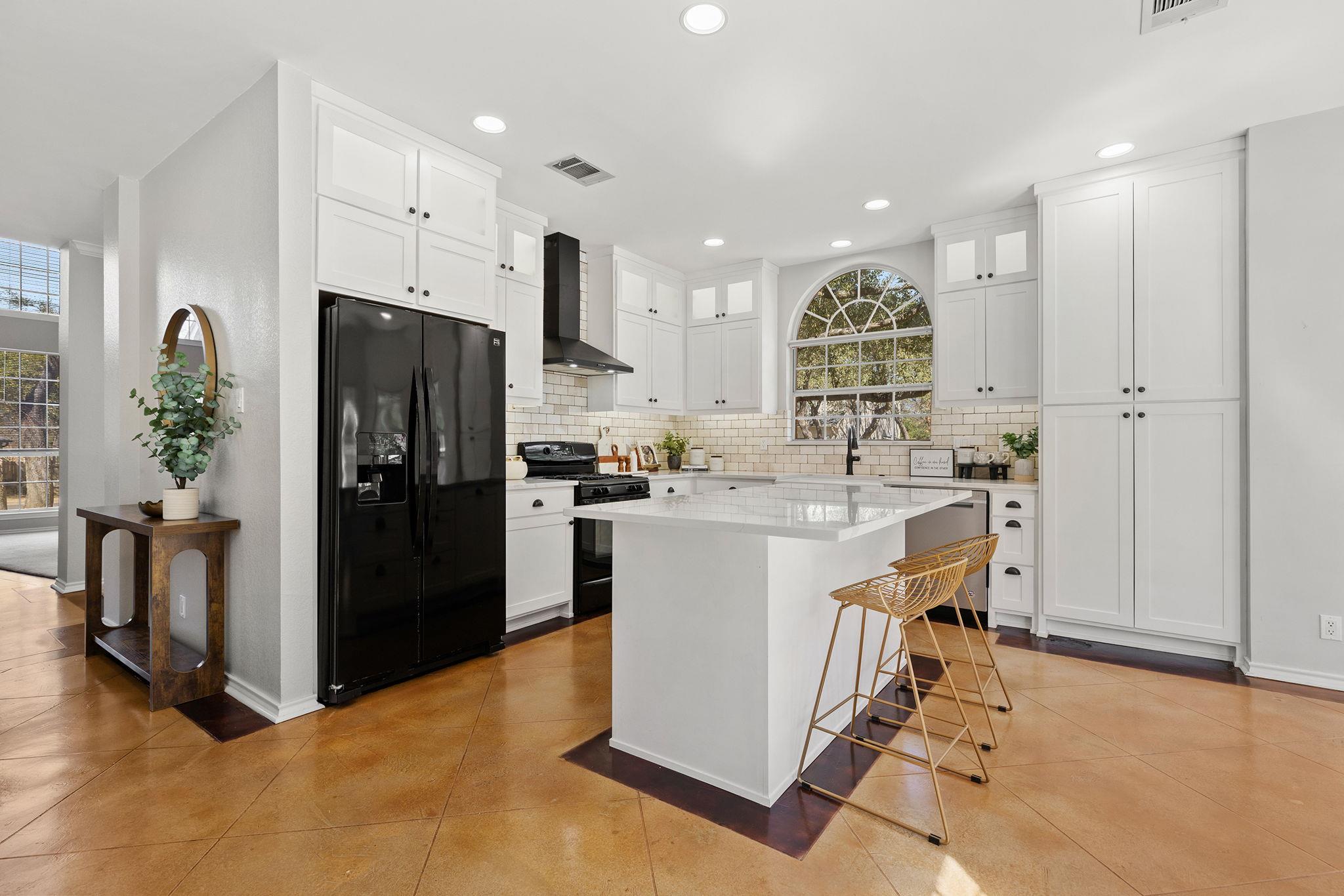 1300 Roadrunner Dr, Cedar Park, TX 78613