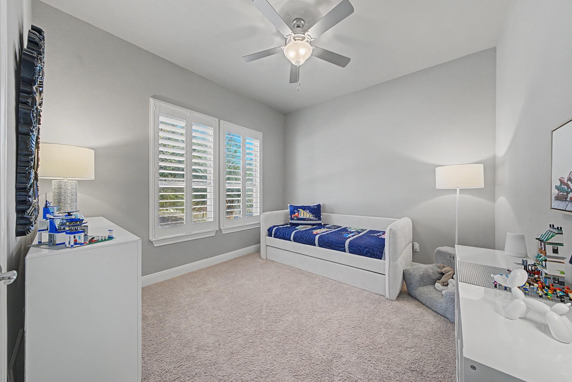 16024 La Rosa Dr, Bee Cave, TX 78738