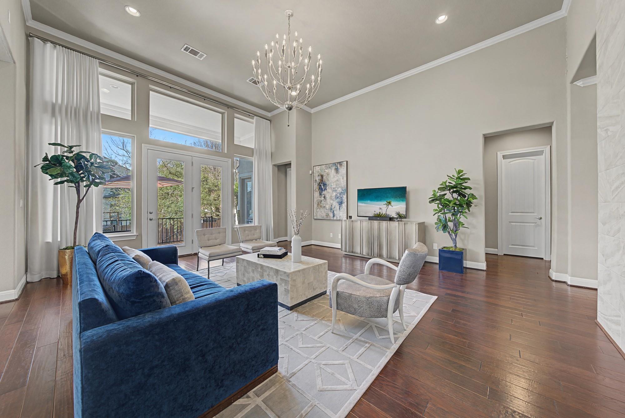 16024 La Rosa Dr, Bee Cave, TX 78738