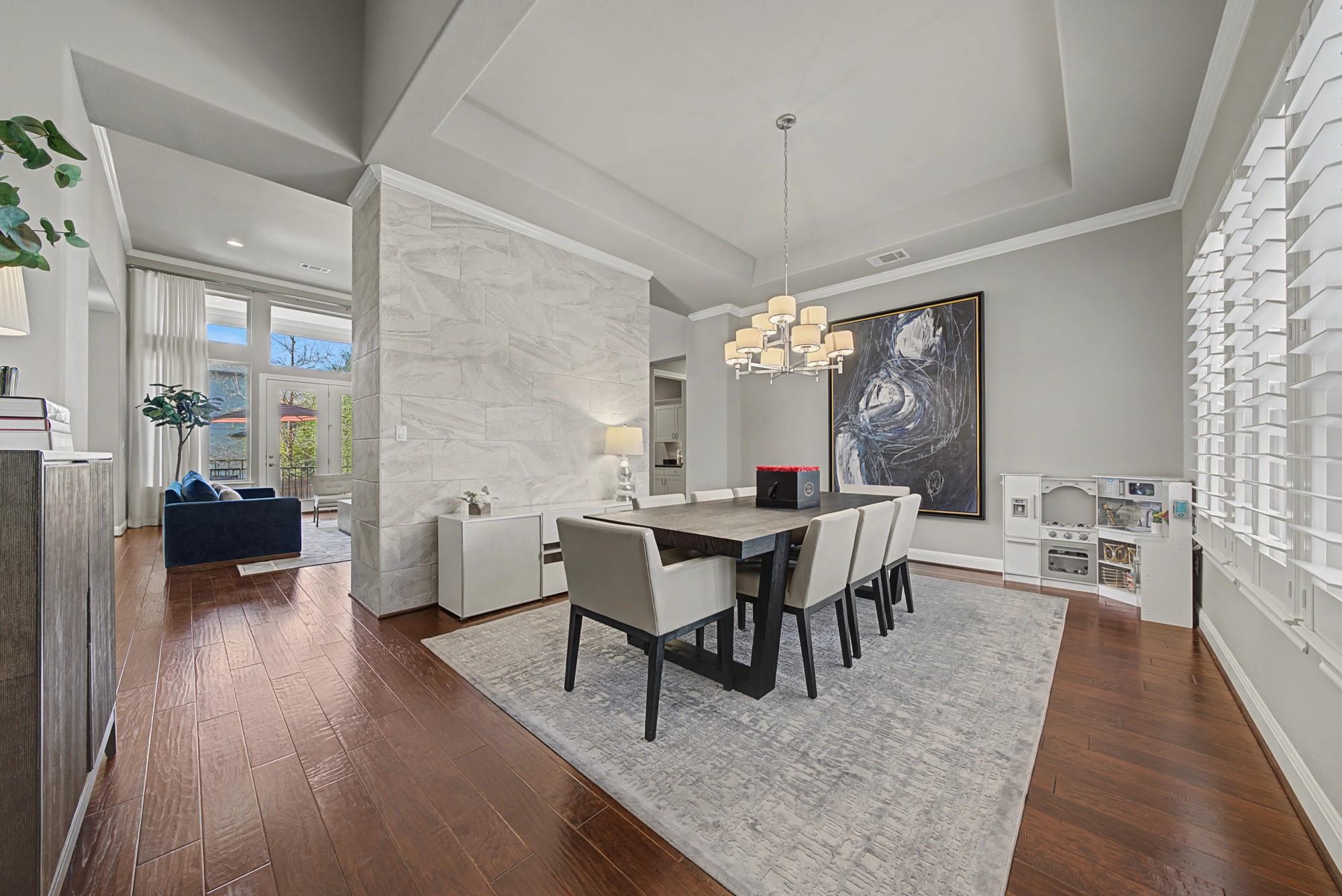 16024 La Rosa Dr, Bee Cave, TX 78738