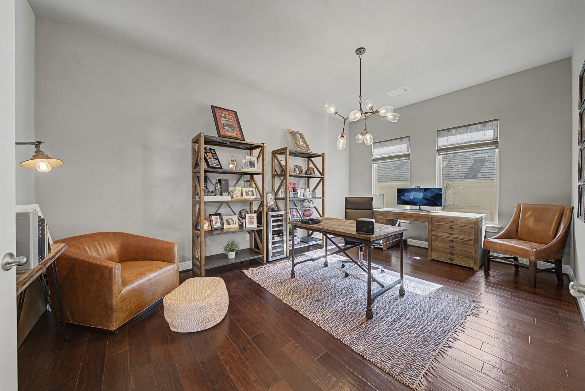 16024 La Rosa Dr, Bee Cave, TX 78738