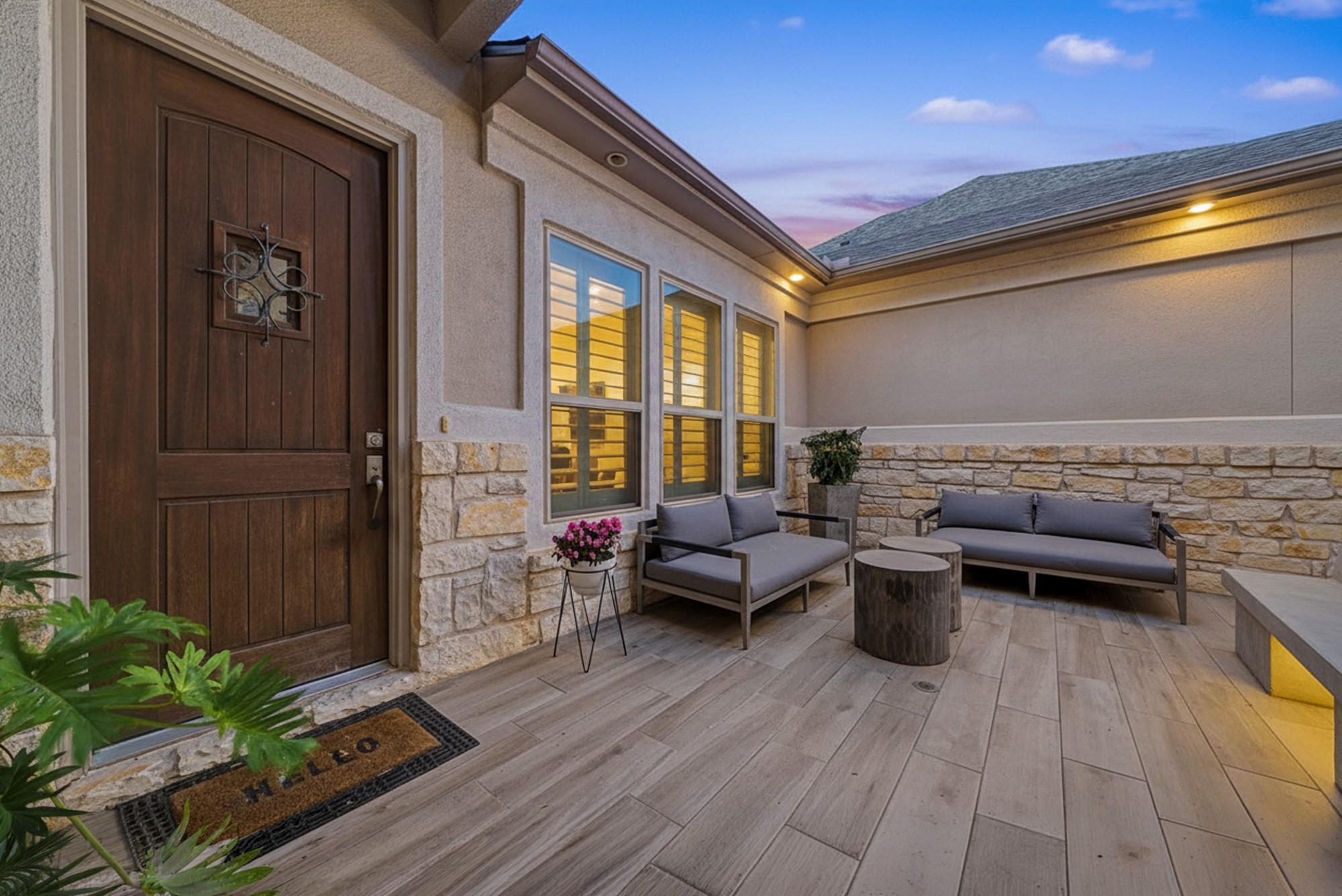 16024 La Rosa Dr, Bee Cave, TX 78738