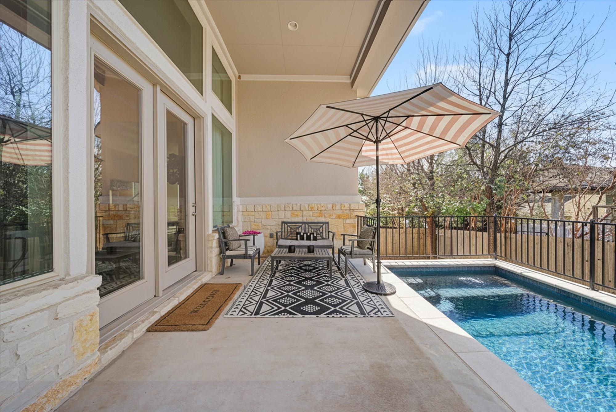 16024 La Rosa Dr, Bee Cave, TX 78738