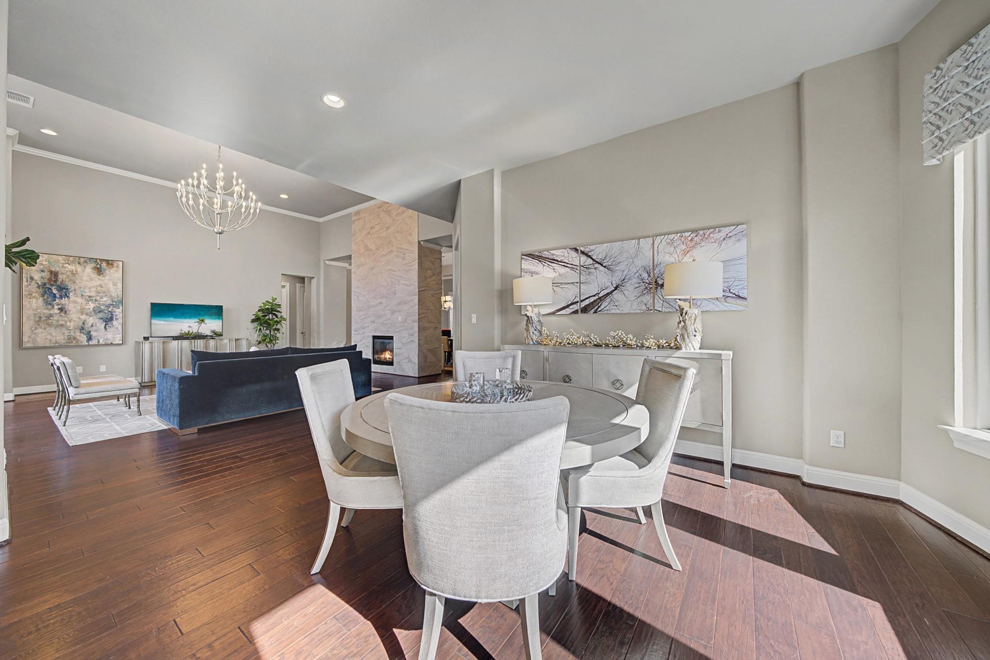 16024 La Rosa Dr, Bee Cave, TX 78738