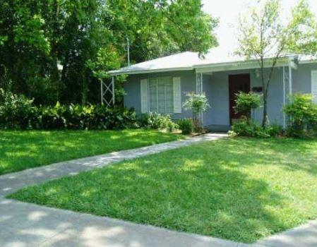 825 Harris Ave, Austin, TX 78705