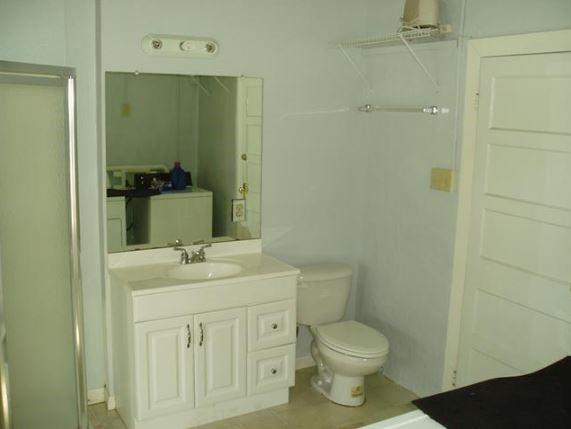 825 Harris Ave, Austin, TX 78705