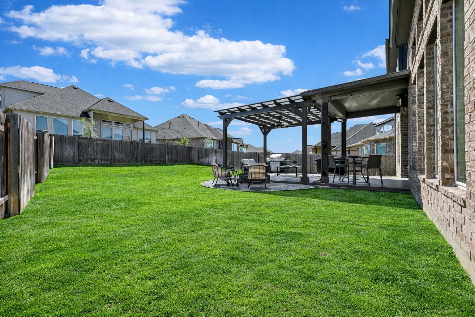 207 Wild Pecan Loop, Buda, TX 78610