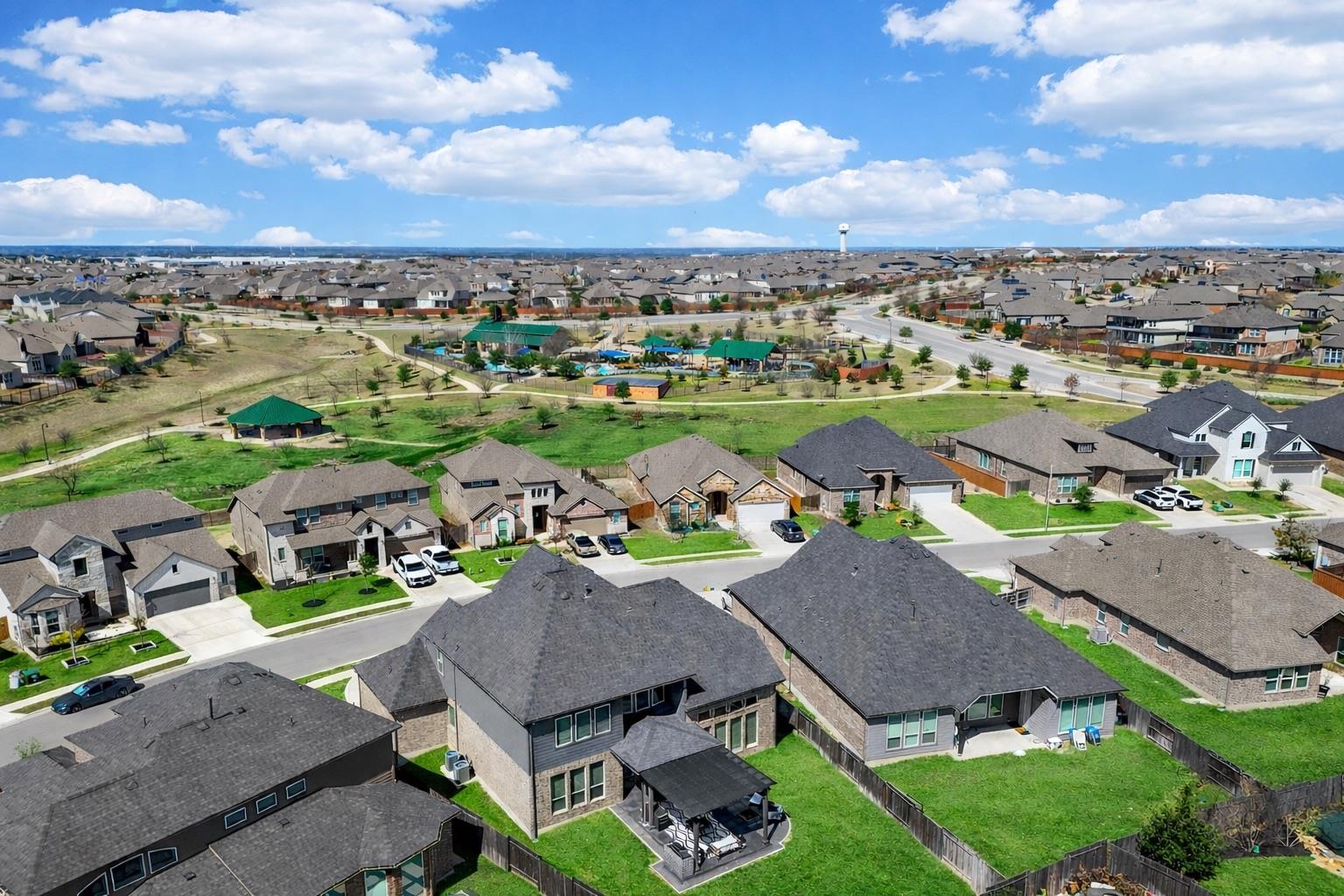 207 Wild Pecan Loop, Buda, TX 78610