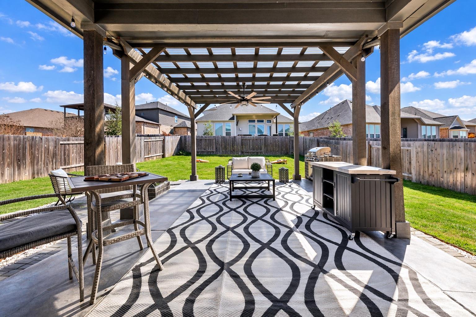 207 Wild Pecan Loop, Buda, TX 78610