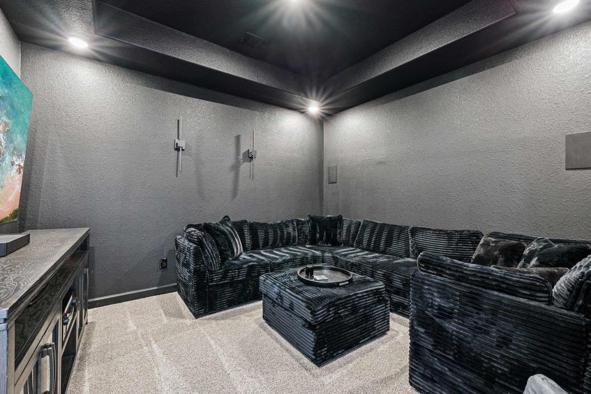 207 Wild Pecan Loop, Buda, TX 78610