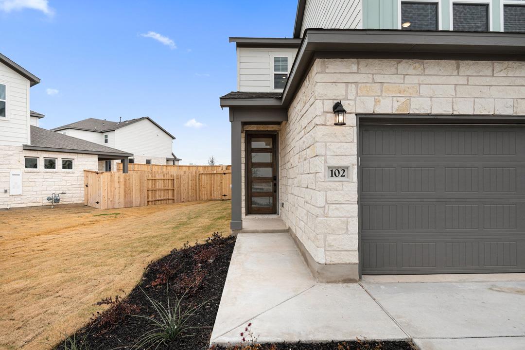 102 Marie Way, Georgetown, TX 78626