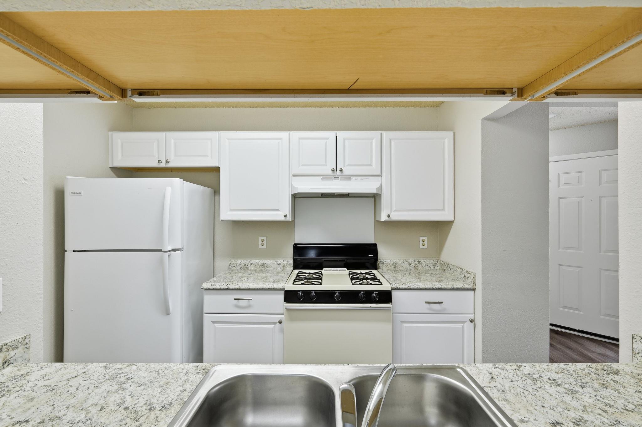 2131 Andover Dr, Round Rock, TX 78664