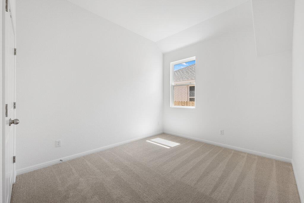 121 Knockout Rose Dr, San Marcos, TX 78666