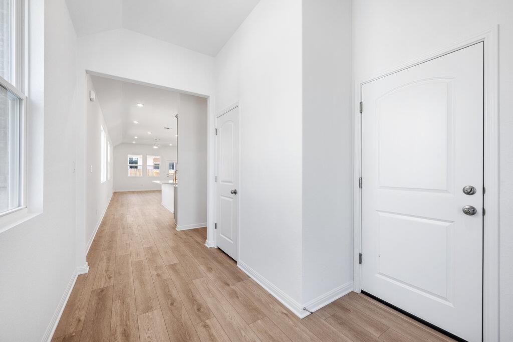 121 Knockout Rose Dr, San Marcos, TX 78666