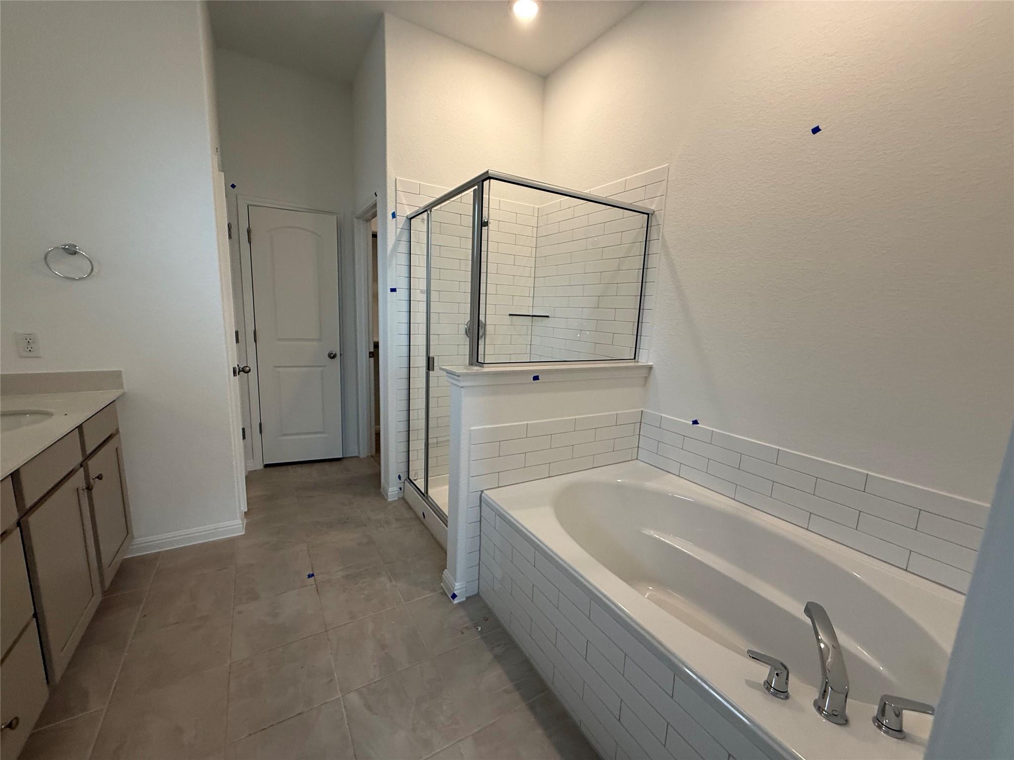 121 Knockout Rose Dr, San Marcos, TX 78666