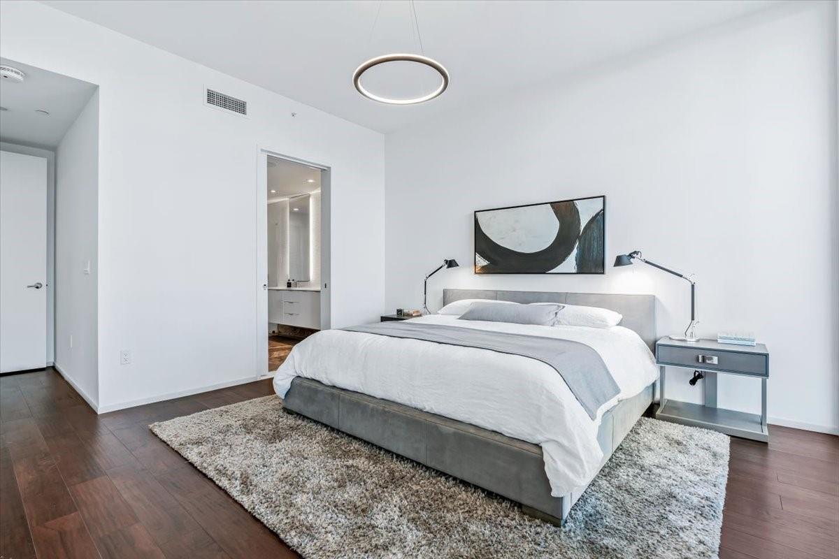 301 West Ave # 4105, Austin, TX 78701