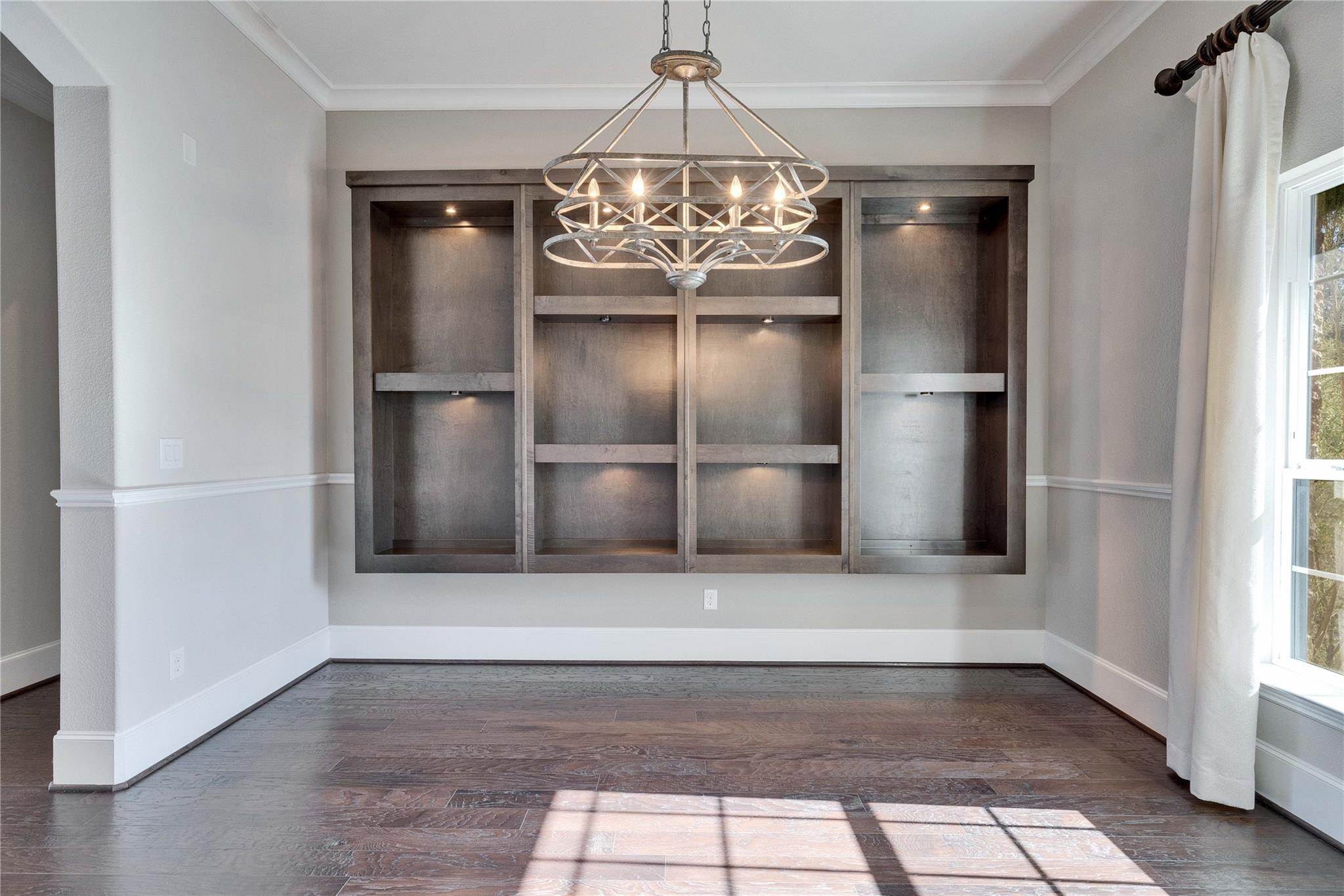 170 Hawthorne Loop, Driftwood, TX 78619