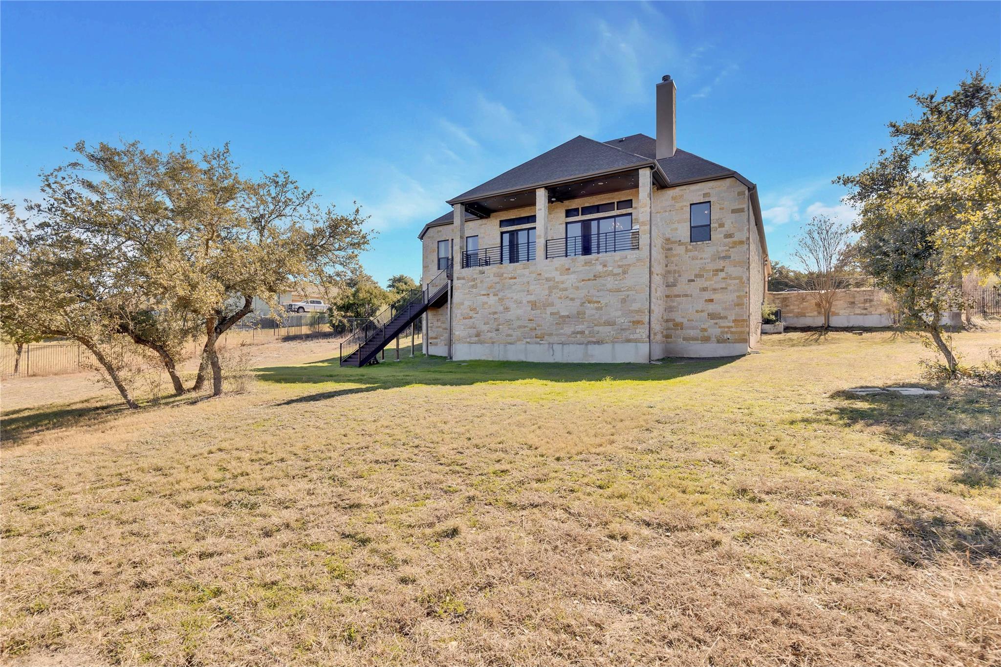 170 Hawthorne Loop, Driftwood, TX 78619