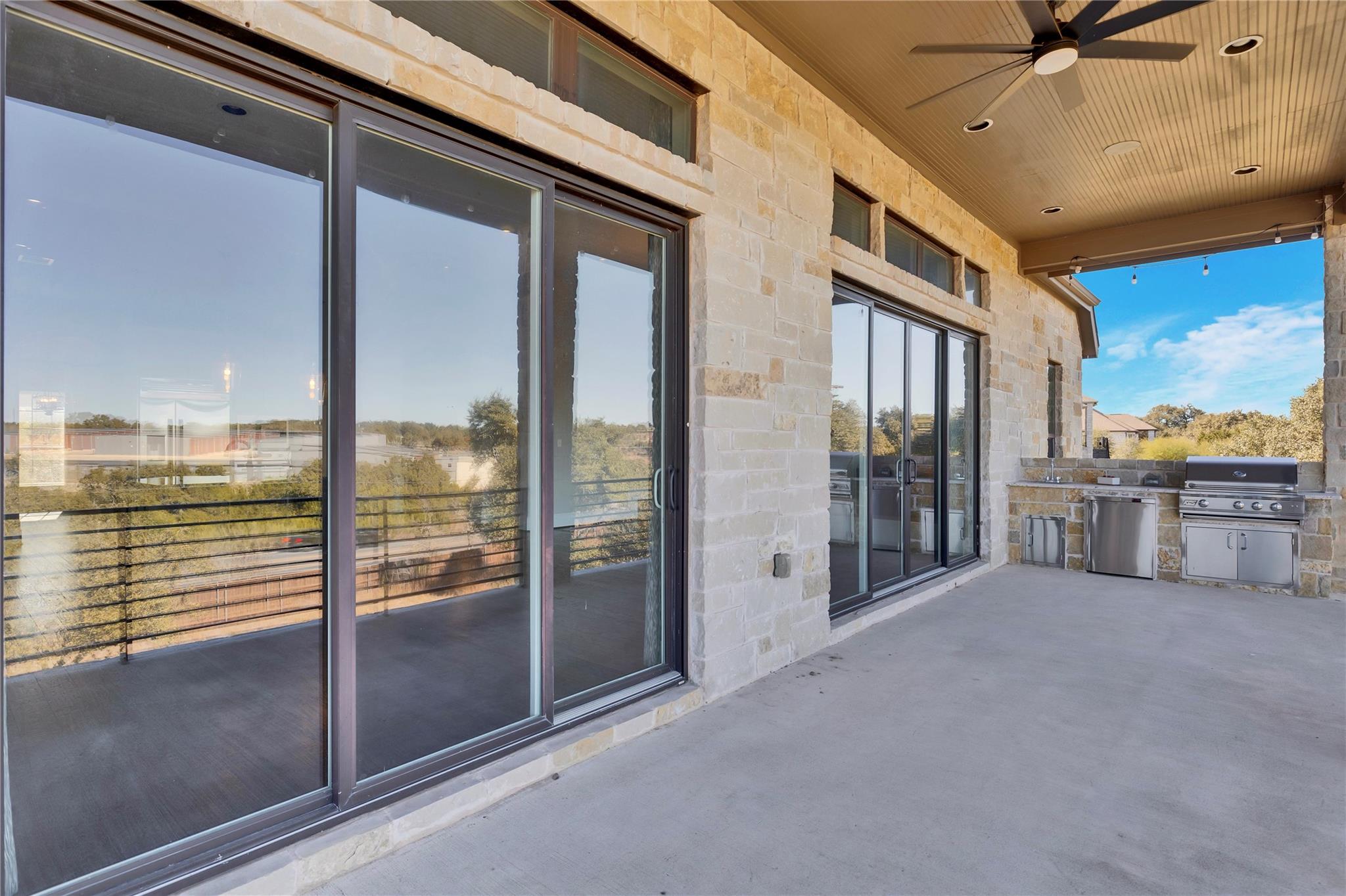 170 Hawthorne Loop, Driftwood, TX 78619