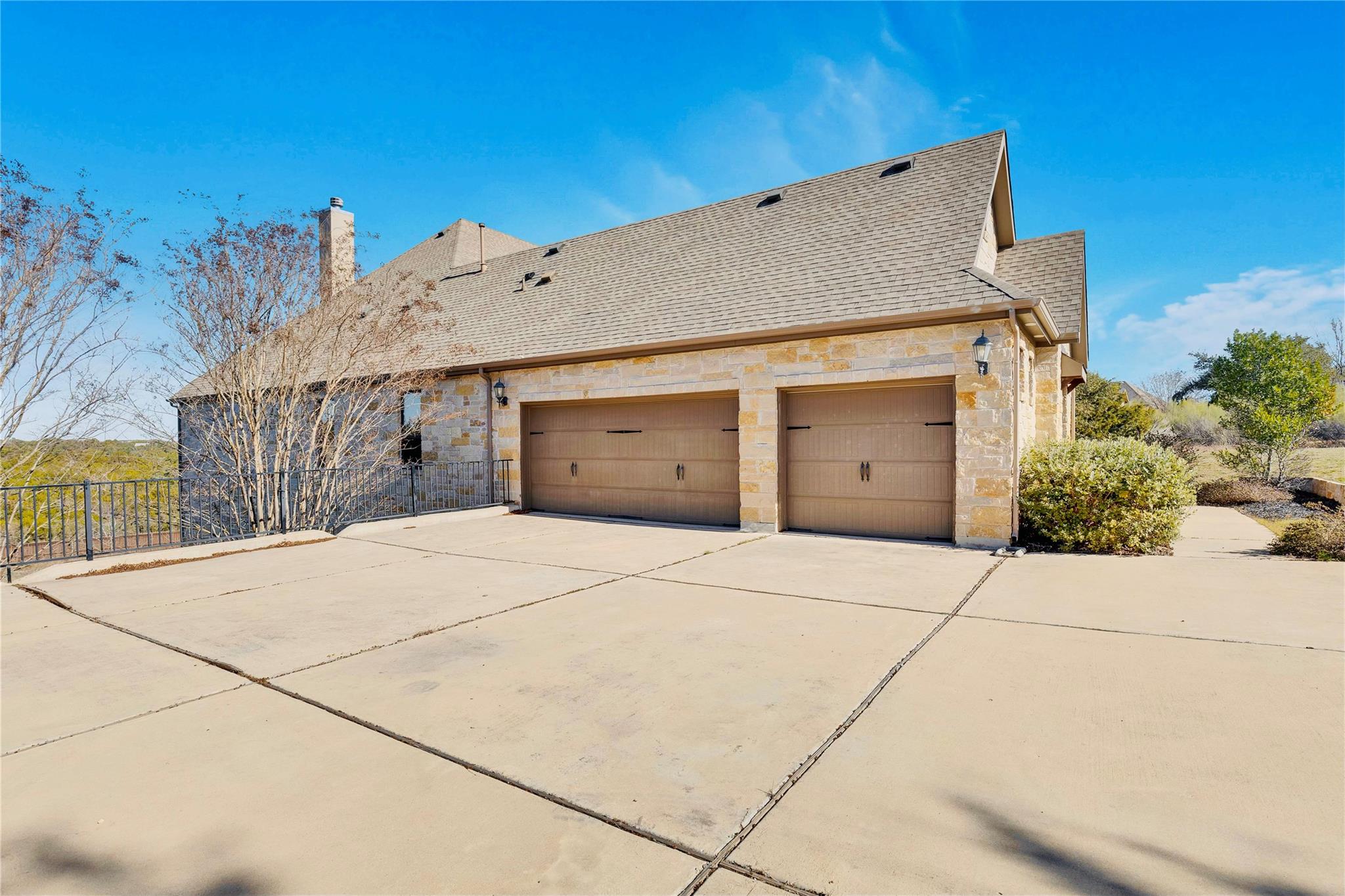 170 Hawthorne Loop, Driftwood, TX 78619