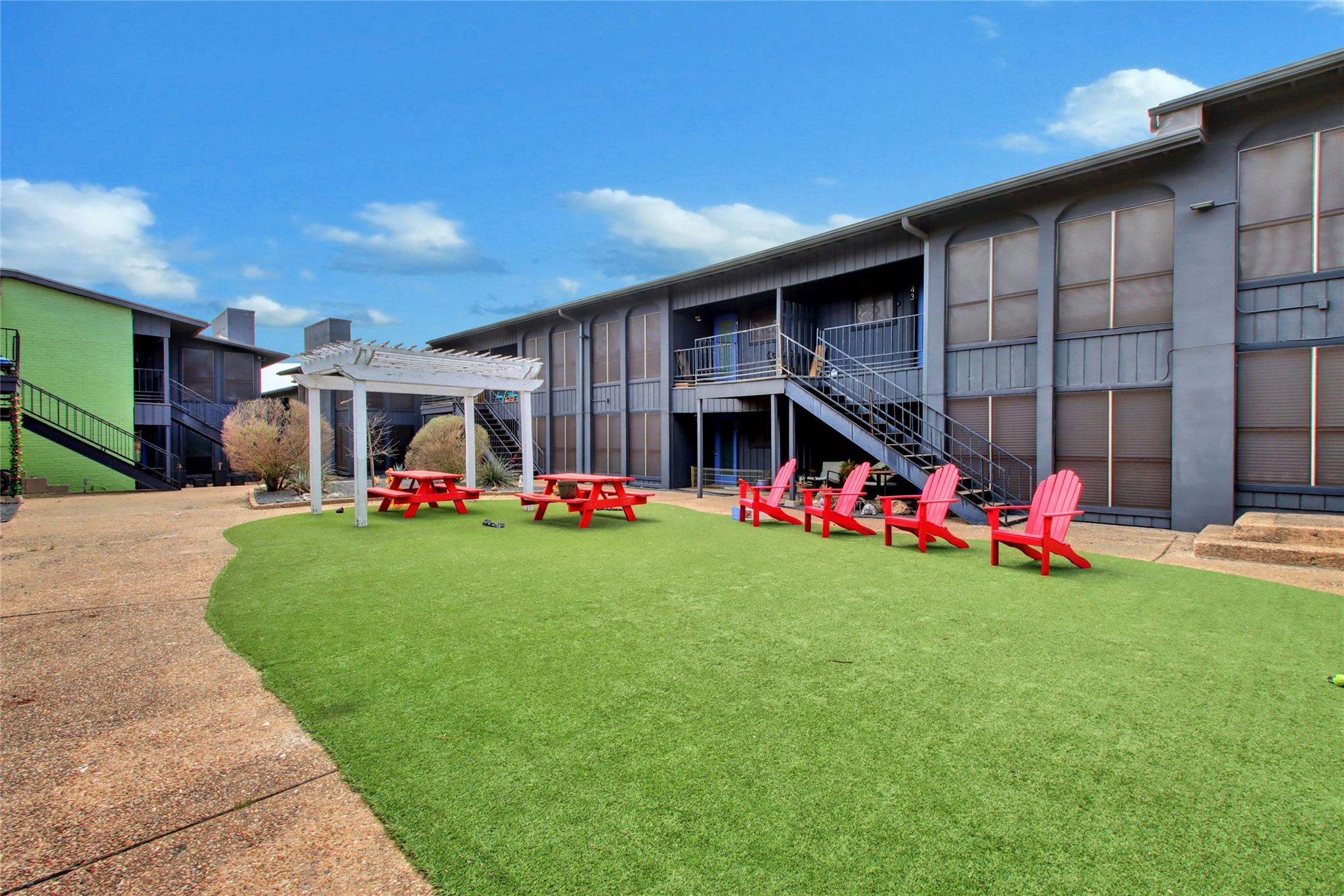 909 Reinli St # 228, Austin, TX 78751